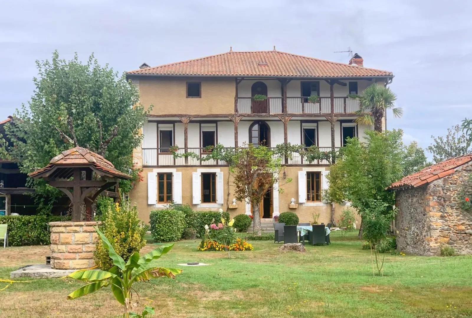 La Maison D'Amalaurille Saint-Gaudens Vendégház
