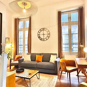 https://les-appartements-de-latelier-3.fr-paris.fr