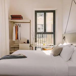 https://yelo-hotel.fr-provencehotel.com